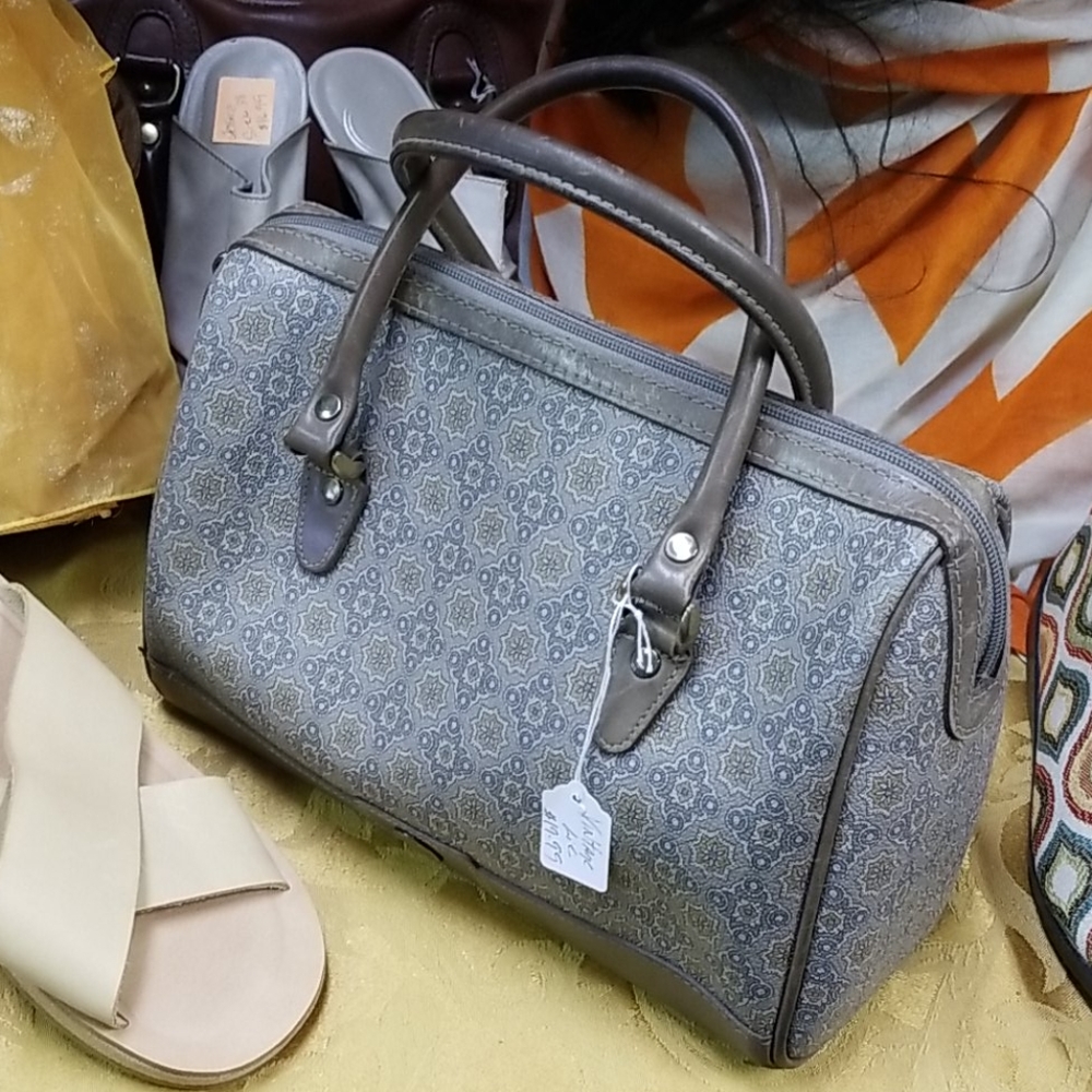 Vintage Liz Boston Bag